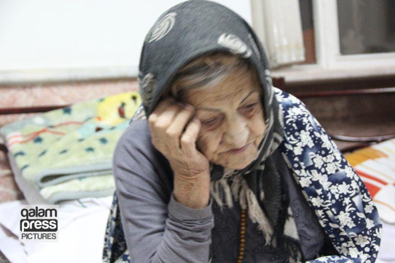 غروب تنهایی سالمندان در شب طلوع مهربانی یلدا / چشمهای مادران انتظار فرزندان را میکشند