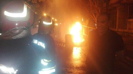 آتش سوزی در لوله انتقال گاز شهری خیابان منجم/ موجب آتش سوزی و سوختگی سطحی ۳ نفر کارگر شد