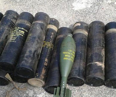 کشف مهمات و سلاح های اسرائیلی در ریف جنوبی حماه متعلق به تروریست ها