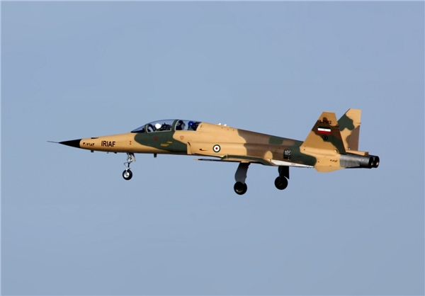 جزئیات سقوط جنگنده نیروی هوایی ارتش در دزفول / خلبان اف ۵ به شهادت رسید