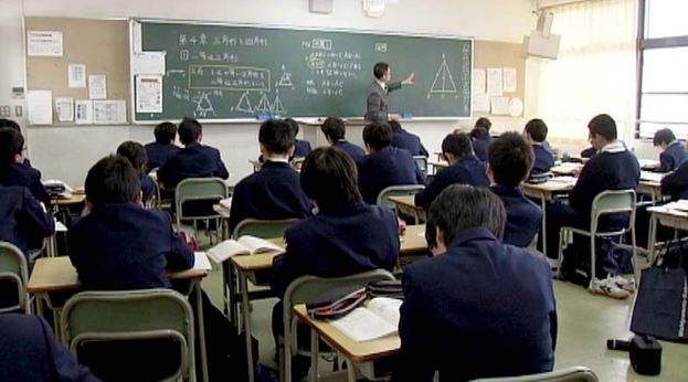 مدارس ژاپن یک ماه تعطیل شد