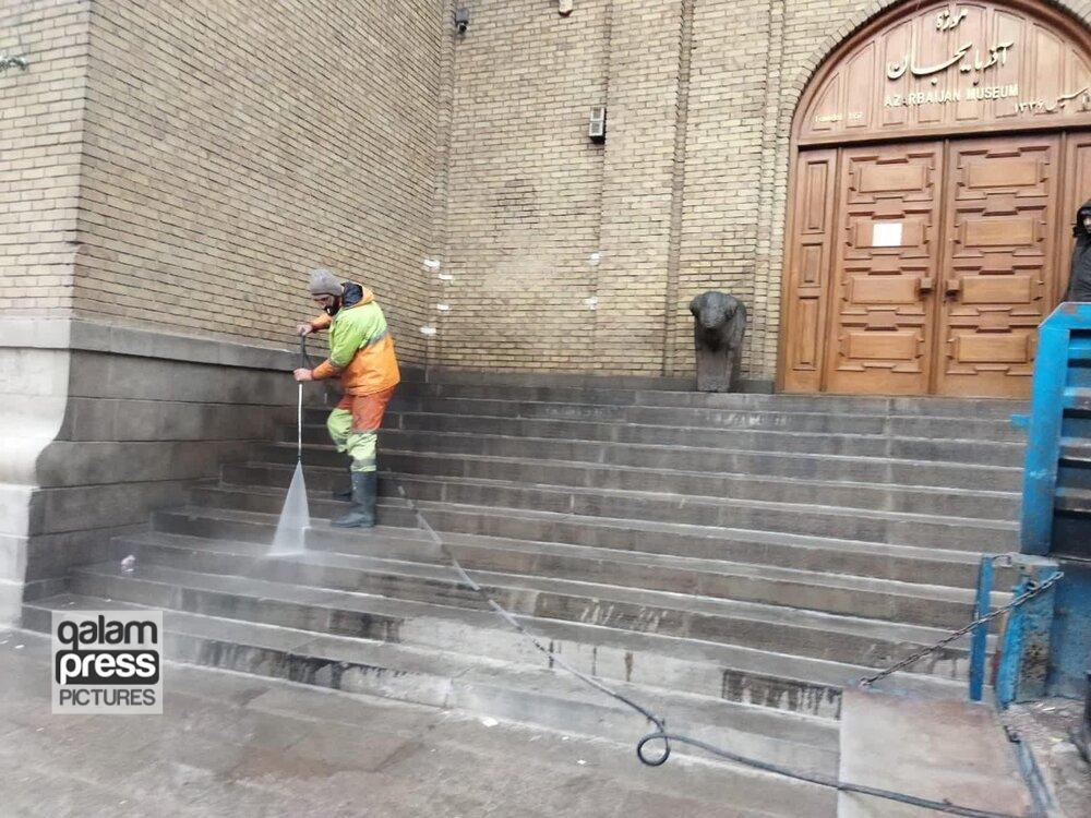شستشو و پاکسازی محدودههای اماکن گردشگری سطح حوزه