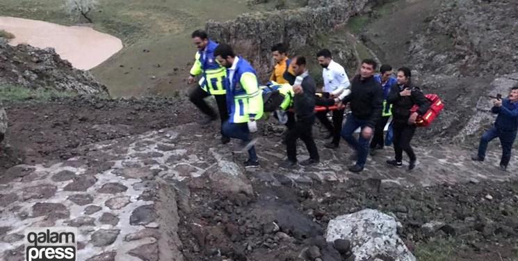 مرگ دختر ۱۵ ساله بر اثر سقوط از ارتفاعات قلعه ضحاک