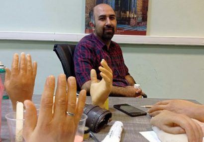 روایتی از ساخت انگشت هوشمند توسط یک نخبه تبریزی/  ایران در جمع ۵ کشور تولیدکننده دست الکترونیکی