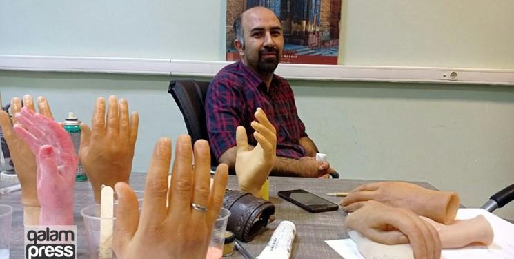 روایتی از ساخت انگشت هوشمند توسط یک نخبه تبریزی/ ایران در جمع ۵ کشور تولیدکننده دست الکترونیک