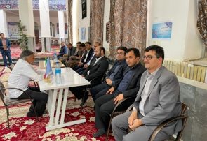 میز خدمت رئیس دادگستری شهرستان چاراویماق آذربایجان شرقی به مناسبت هفته قوه قضاییه برگزار شد
