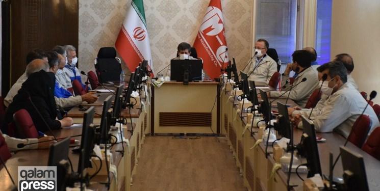 بند و زنجیر بر چرخ‌های تولید تراکتور با قوانین من درآوردی