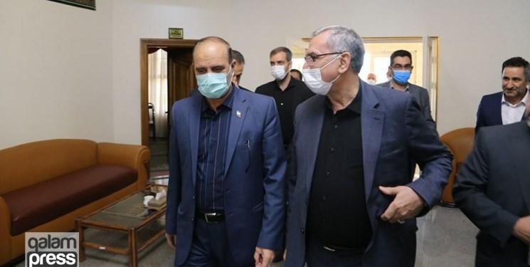 وزیر بهداشت وارد تبریز شد