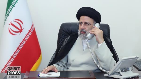 گفتگوی تلفنی رئیس جمهور با خانواده شهید مدافع امنیت، زندهیاد حسین اجاقی/ حضور حماسی مردم تبریز در تشییع این شهید، نشانه قدرشناسی از مدافعان امنیت و انزجار از آشوبطلبان است