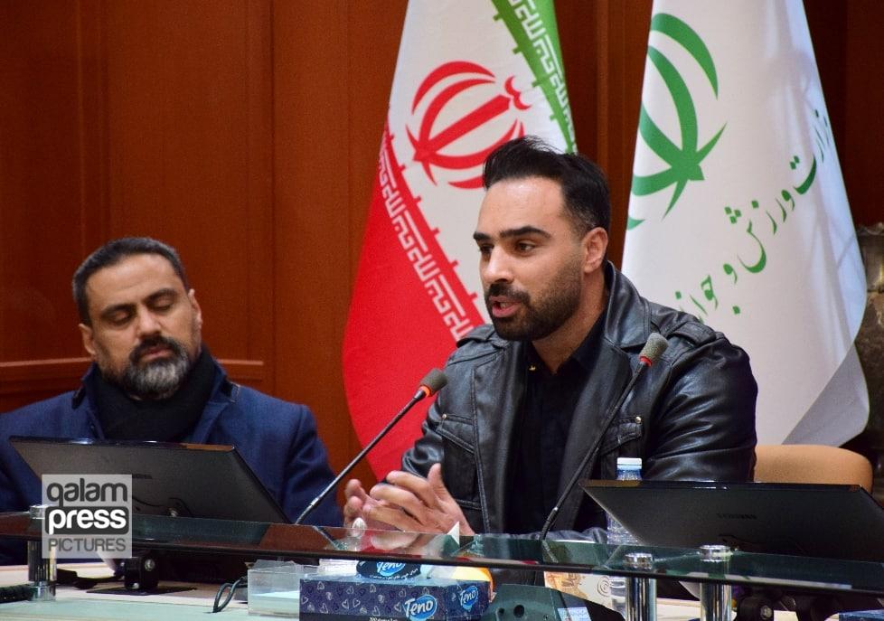قهرمانان ورزش های رزمی در جامعه معرفی نمی شوند/ بیشترین حمایت ها از یک رشته ورزشی خاص می شود