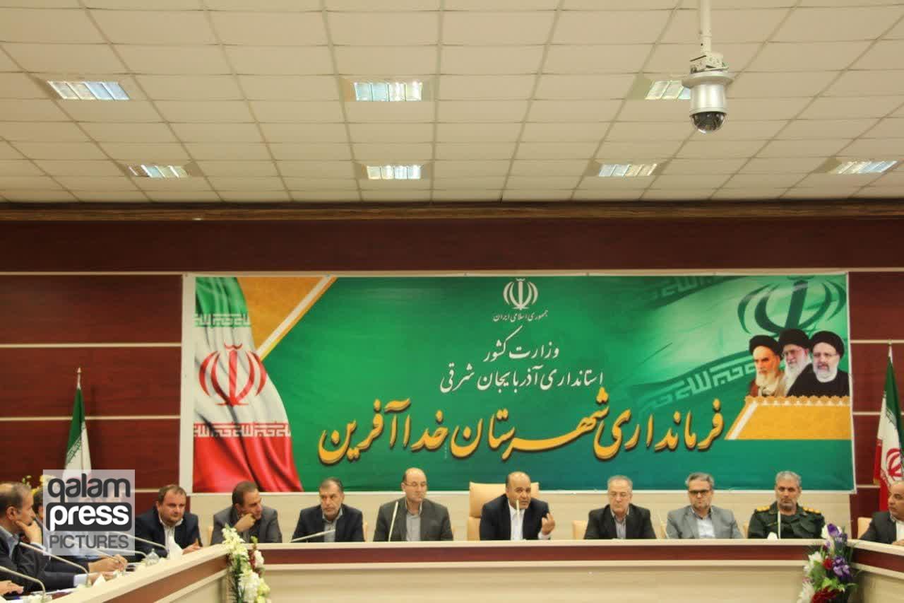 مسئولی که در روند سرمایهگذاری مشکل ایجاد کند، در صف دشمن قرار گرفته است