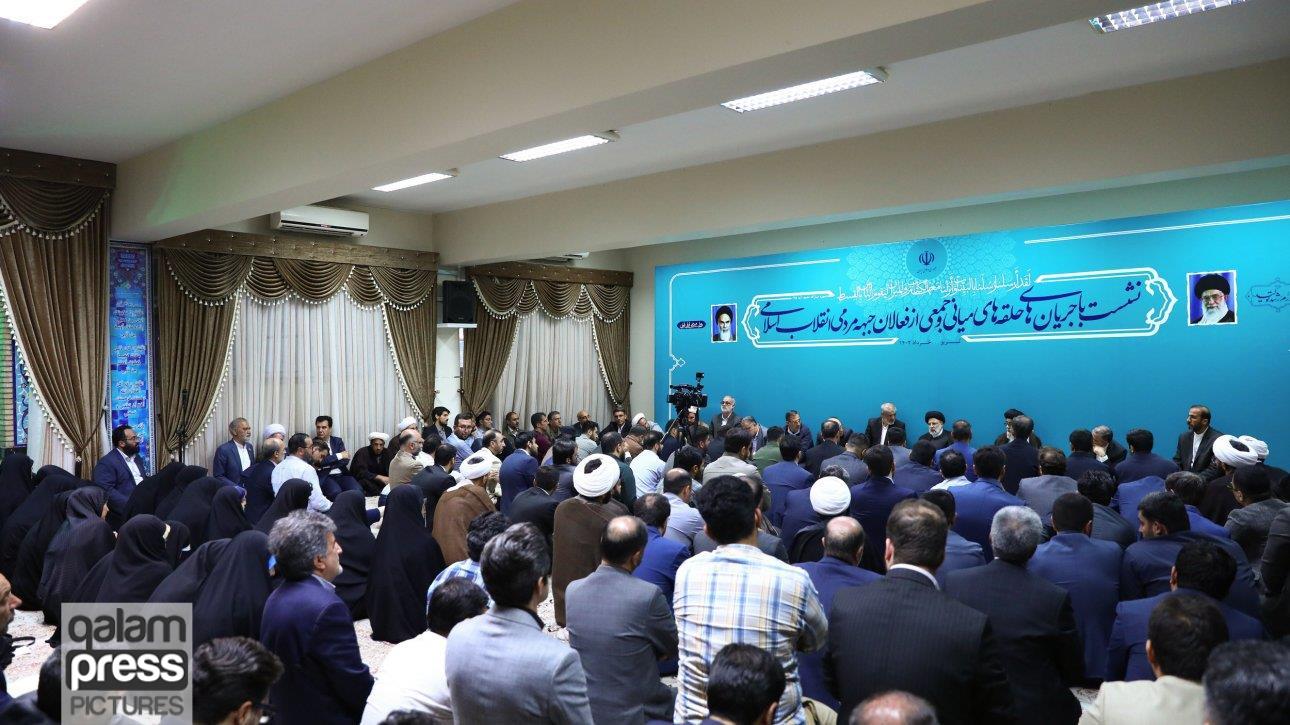 به حاشیه راندن مدیران بیانگیزه و خسته سیاست قطعی دولت مردمی است/ تاکید بر اهمیت نقش فعالان فرهنگی استان در تبیین ابعاد جنگ شناختی دشمن برای مردم