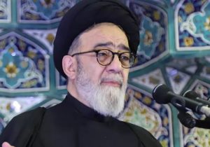 تضعیف اقتصاد کشور از مصادیق منکر است