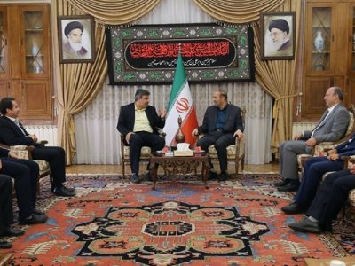 پشت میزنشینی معضل فرهنگی جوانان فارغالتحصیل شده دانشگاهی