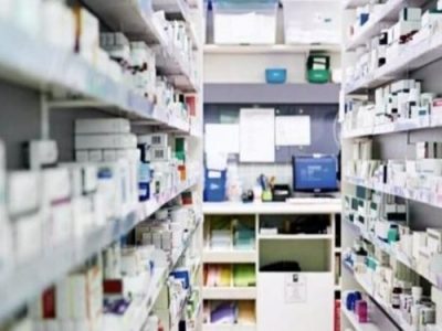 ۵۵ درصد فروش دارو در کشور در داروخانه‌های دولتی انجام می‌شود