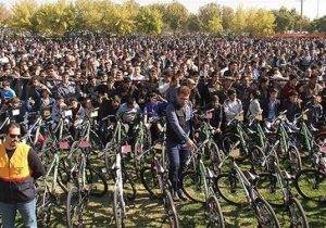 همایش دوچرخه سواری همگانی در شهرستان بناب