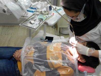 ارائه خدمات دندانپزشکی رایگان توسط ۲۳ پزشک جهادی در منطقه آرباطان شهرستان هریس