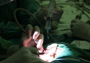 از انجام عملهای جراحی بدون دلیل تاارتباطات ناسالم با مراکز ام آر آی و سی تی اسکن