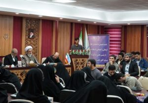 رئیس دانشگاه تبریز: بلند کردن علَم تجزیه‌طلبی در دانشگاه را تحمل نمی کنیم