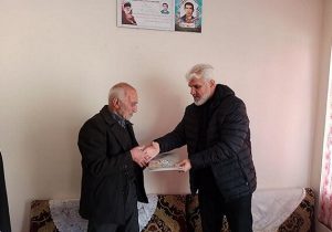 دیدار شهردار منطقه ۱۰ تبریز با خانواده شهید والامقام ندرت حسن پور