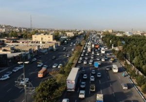 ضرورت تغییر ساعات کاری و درب اصلی شرکت تراکتورسازی در راستای کاهش بار ترافیکی ورودی غربی تبریز