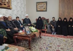 فیلم| حضور وزیر کشور و معاون اول قوه قضائیه در منزل استاندار فقید آذربایجان شرقی