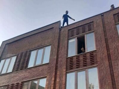 ممانعت آتش نشانان از خودکشی مرد جوان در تبریز