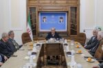 راهاندازی مرکزی که کودکی و سالمندی را به یکدیگر وصل کند