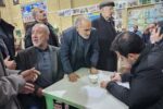 برپایی میز خدمت جهادی شهرداری منطقه ۳ تبریز در مسجد امام حسین ( ع ) شهرک سفیر امید