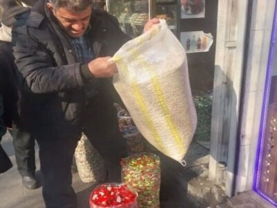 جمع آوری اجناس واحد های تجاری سد معبر کننده در محدوده بازار تبریز