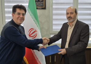 شهردار منطقه یک تبریز از چهار نفر از همکاران بازنشسته تقدیر کرد