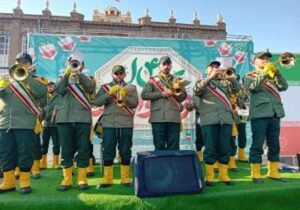 برپایی ایستگاه فرهنگی همزمان با یوم الله ۲۲ بهمن‌
