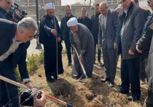 کاشت نهال توسط نماینده ولی فقیه در استان آذربایجان‌شرقی 