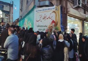 اجرای اولین برنامه افطارلیق شهرداری منطقه ۸، در پیاده راه تربیت