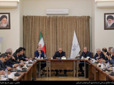 نهایی شدن آغاز عملیات اجرایی ساخت ۱۴۴۰ مگاوات نیروگاه برق خورشیدی در استان
