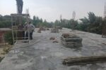 احداث سالن ورزشی اسکوواش توسط شهرداری منطقه ۲ در مرحله احداث سقف طبقه اول