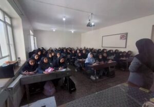 برگزاری کارگاه آموزش شهروندی در خصوص آشنایی با طرح تفکیک زباله از مبدا