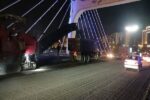 عملیات شبانه تراش آسفالت مستهلک باند شمالی پل کابلی به طرف میدان افلاک نما