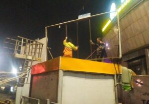 پیرایش شهری در محدوده مرکزی تبریز با حذف تابلوهای بد منظر مشاغل