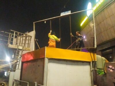پیرایش شهری در محدوده مرکزی تبریز با حذف تابلوهای بد منظر مشاغل