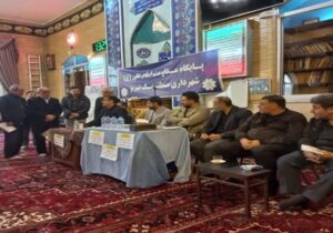 برپایی میز خدمت پایگاه مقاومت امام علی(ع) شهرداری منطقه یک به مناسبت هفته بسیج
