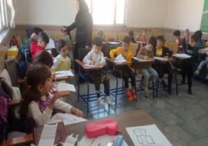 برگزاری مسابقه نقاشی ویژه کودکان به مناسبت روز دانش آموز در فرهنگسرای شهید بهشتی
