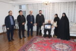 دیدار شهردار تبریز با خانواده معظم شهیدان والامقام «میررضا و میرجعفر میرمحمدی» و «حمید بهنیان»