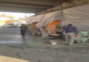 استمرار مرمت و بهسازی پایه های روگذر پیشقدم