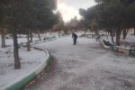 برف روبی پارکها و بوستانهای سطح حوزه شهرداری منطقه ۱۰