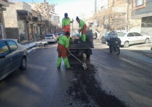 چاله زدائی معابر شهرک یاغچیان با استفاده از تراشه آسفالت