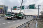 نصب چهارمین تابلو دروازهای در ورودی میدان فهمیده با هدف بهبود راهنمایی مسیرها