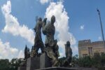 بازسازی مجسمههای سهراه توکلی تبریز