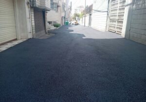 اجرای آسفالت ریزی محلات آبرسان توسط شهرداری منطقه ۲