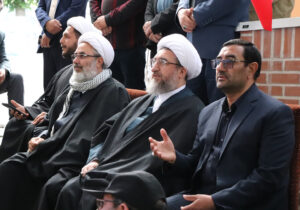 برگزاری باشکوه آیین دعای عرفه در گلزار شهدای وادی رحمت تبریز